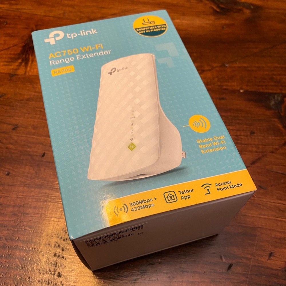 TP-Link AC750 Wi-Fi Range Extender RE200